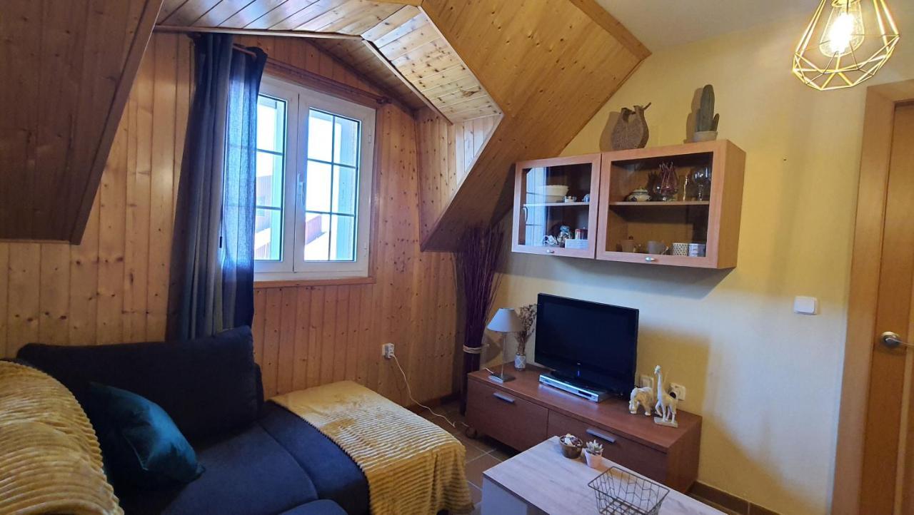 Acogedor Apartamento En Sierra Nevada Con Piscina Acceso Directo A Silla Bagian luar foto